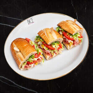Baguette au Steak & Prosciutto