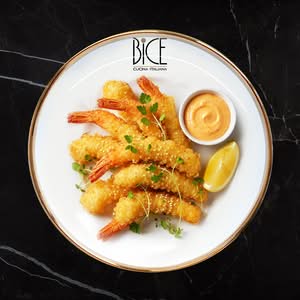Crispy shrimp tempura with zesty spicy mayonnaise at BICE Italian cuisine